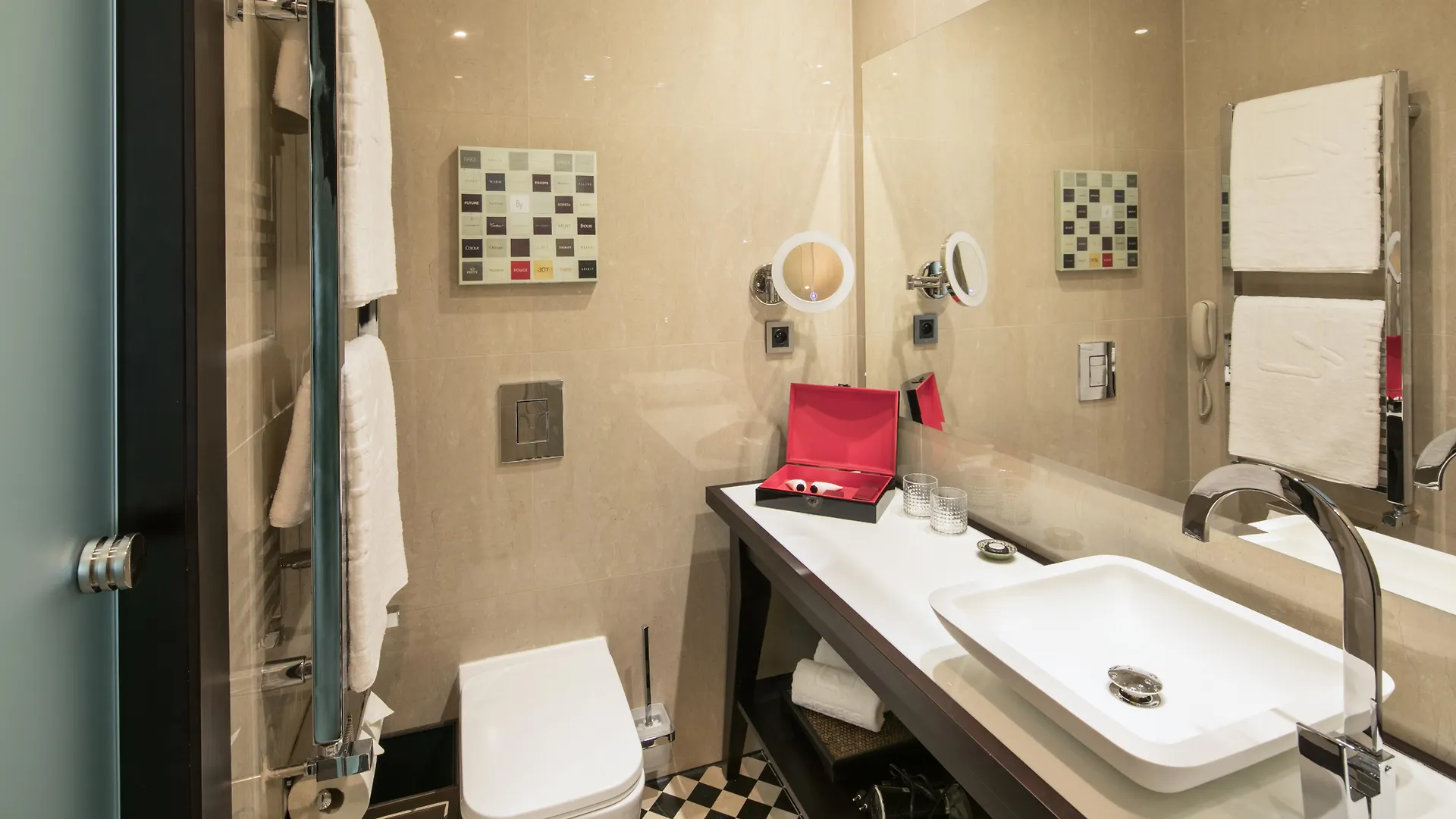Quentin Prague Hotel