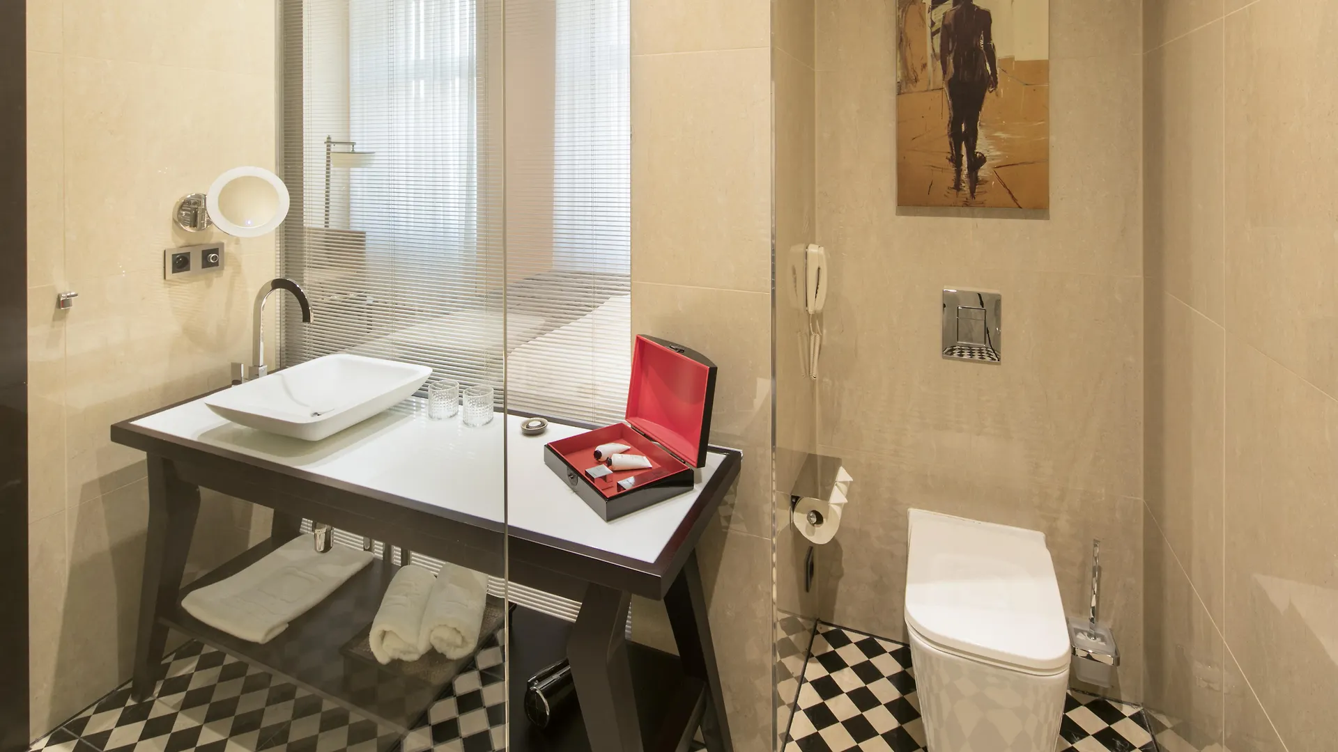 Quentin Prague Hotel