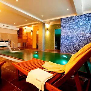 4* فندق ريلاكس إن